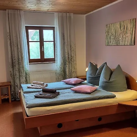 Biolandhof Roettenbacher Apartmán Gunzenhausen